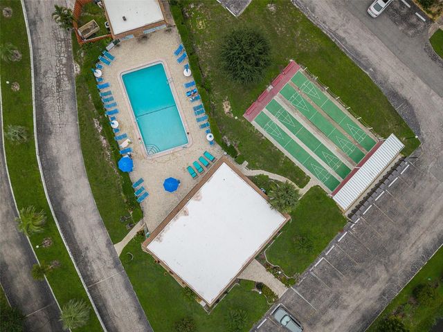 9 QUAILS RUN BOULEVARD 12, Englewood, FL 34223