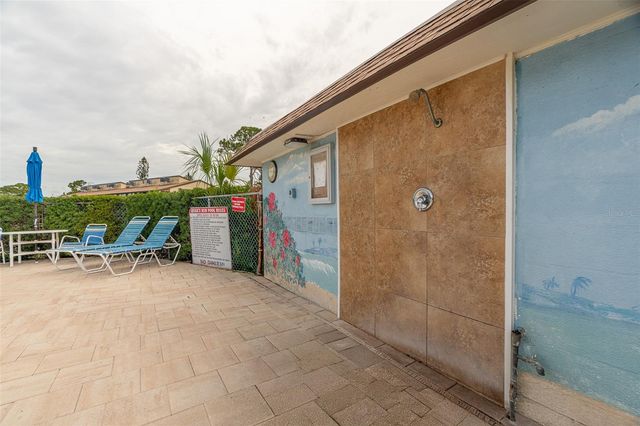 9 QUAILS RUN BOULEVARD 12, Englewood, FL 34223
