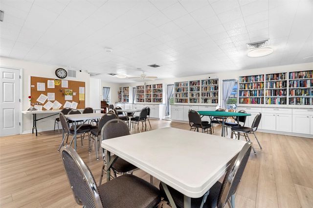 9 QUAILS RUN BOULEVARD 12, Englewood, FL 34223