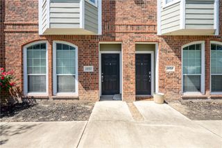 1198 Jones Butler Road 1601, College Station, TX 77840