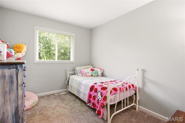 10113 Sunridge Trail S, Pevely, MO 63070