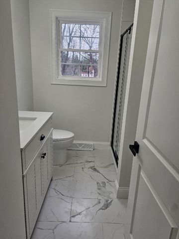 1094 Glebe St, Taunton, MA 02780