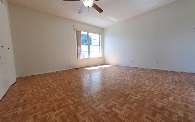 12003 Poinciana Boulevard 204, Royal Palm Beach, FL 33411