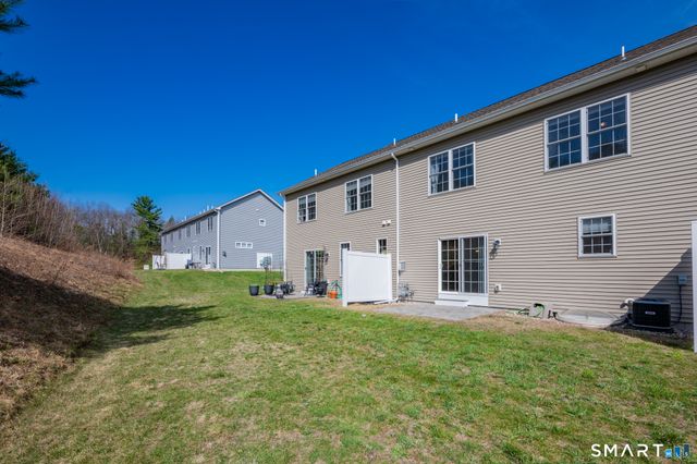 29 Covey Road 21, Burlington, CT 06013