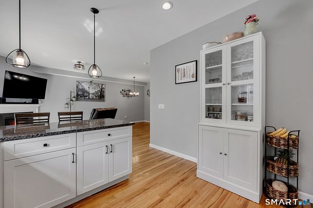 29 Covey Road 21, Burlington, CT 06013