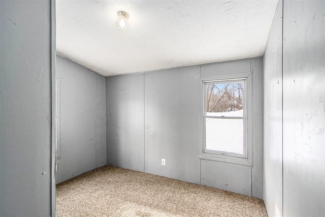 45717 64th Avenue, Paw Paw, MI 49079