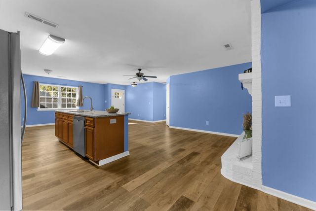 300 Logan Drive, Summerville, SC 29483