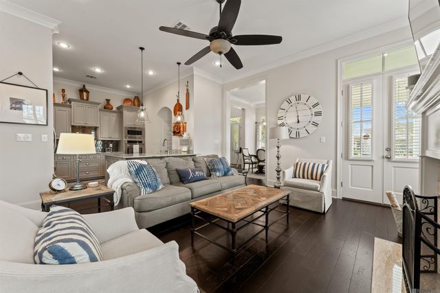 1205 Americana Blvd, Zachary, LA 70791