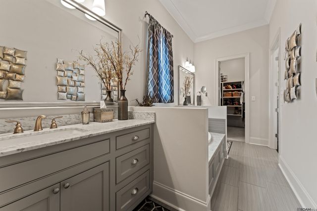 1205 Americana Blvd, Zachary, LA 70791