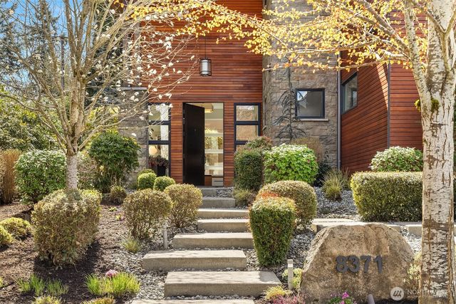 8371 SE 31st Street, Mercer Island, WA 98040