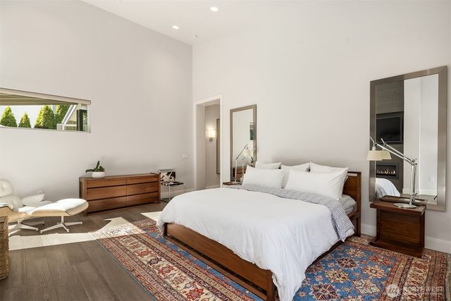 8371 SE 31st Street, Mercer Island, WA 98040