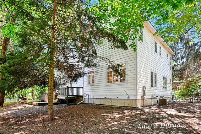 6925 2nd Street, Douglas, MI 49406
