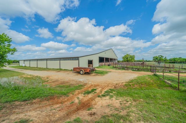 1502 N Fm 113, Weatherford, TX 76088