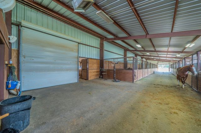1502 N Fm 113, Weatherford, TX 76088