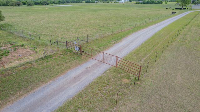 1502 N Fm 113, Weatherford, TX 76088