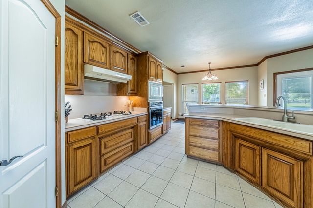 1502 N Fm 113, Weatherford, TX 76088