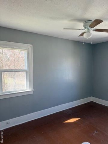 1601 Forest Hill Avenue, Flint, MI 48504
