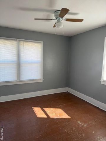 1601 Forest Hill Avenue, Flint, MI 48504