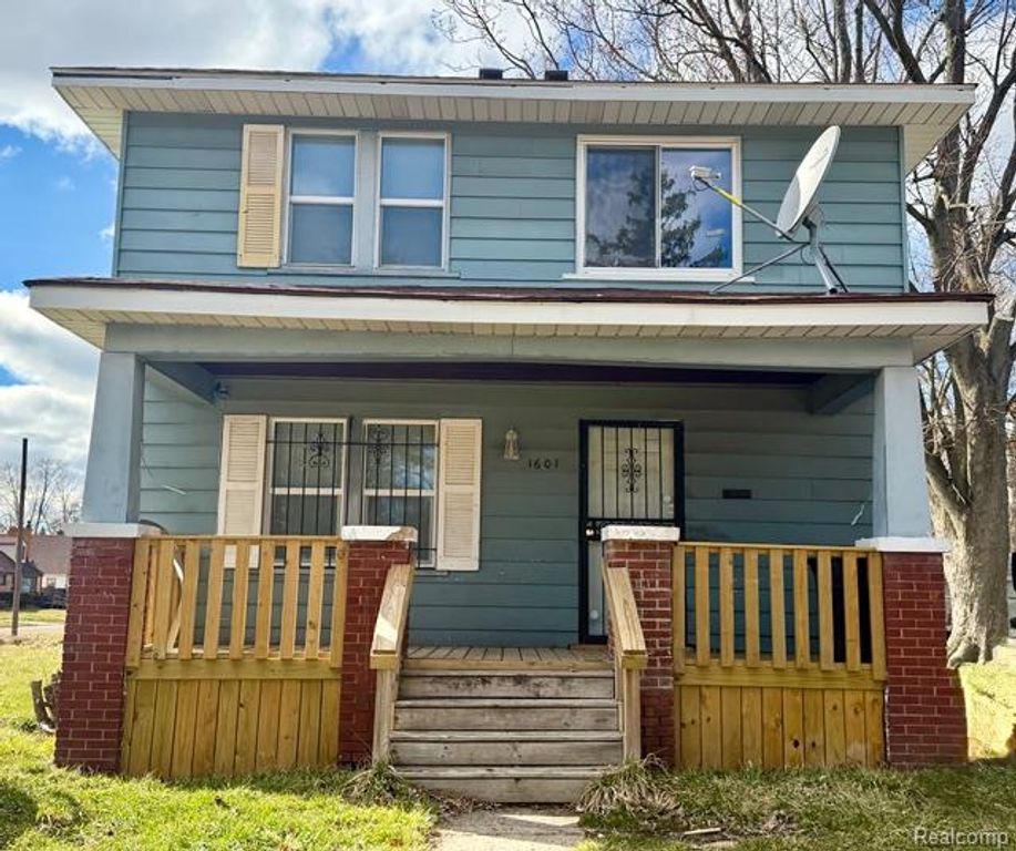 1601 Forest Hill Avenue, Flint, MI 48504