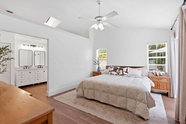 944 Dickens Place, West Palm Beach, FL 33411