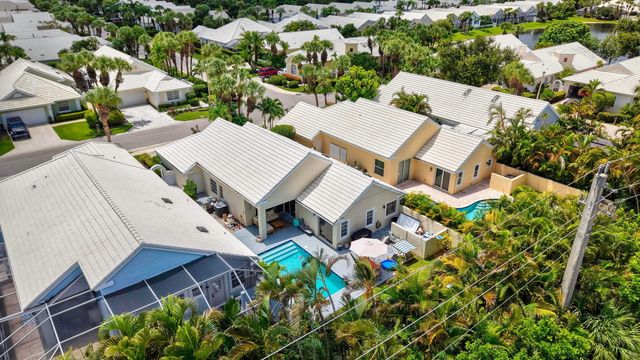 944 Dickens Place, West Palm Beach, FL 33411