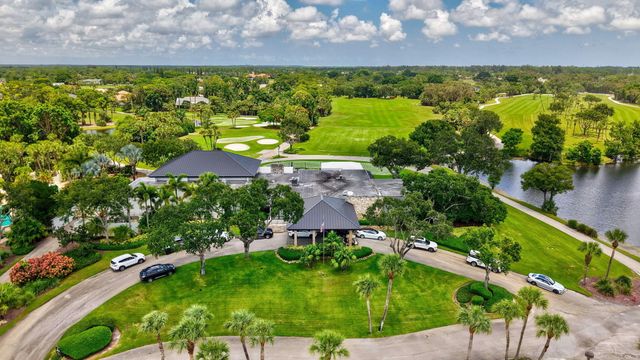 944 Dickens Place, West Palm Beach, FL 33411
