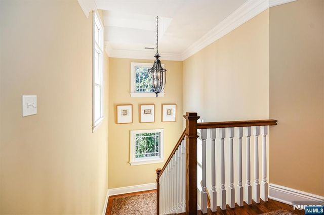 506 Julie Court, Wyckoff, NJ 07481