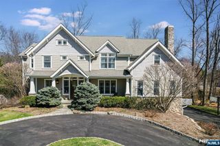 506 Julie Court, Wyckoff, NJ 07481