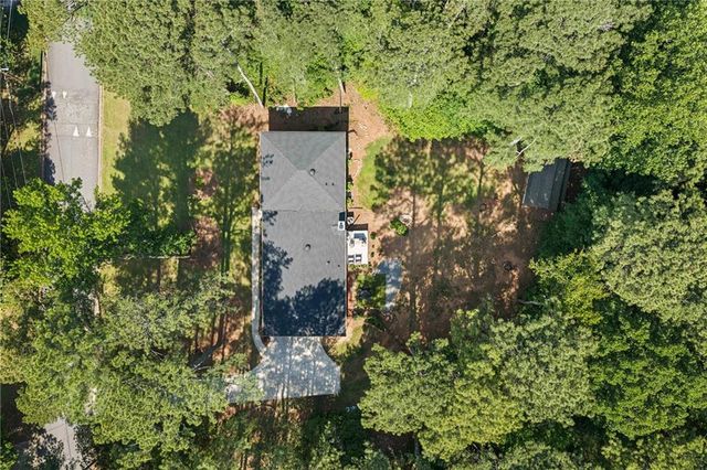 5020 Mountclaire Road, Smoke Rise, GA 30087
