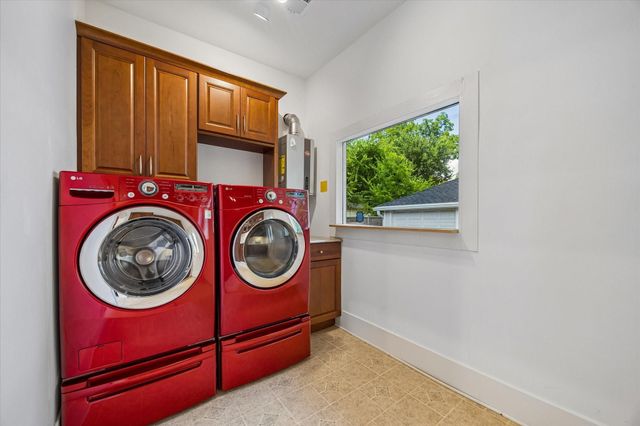 1016 Louise Street, Houston, TX 77009