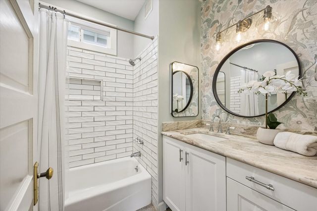 1016 Louise Street, Houston, TX 77009
