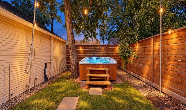 1016 Louise Street, Houston, TX 77009