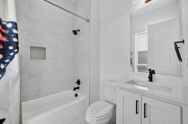 131 Thornton Street, Arlington, TX 76013
