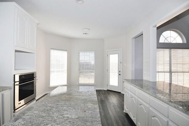 521 Mustang Ridge Drive, Murphy, TX 75094