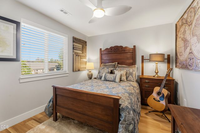 3060 NE Yellow Ribbon Drive, Bend, OR 97701
