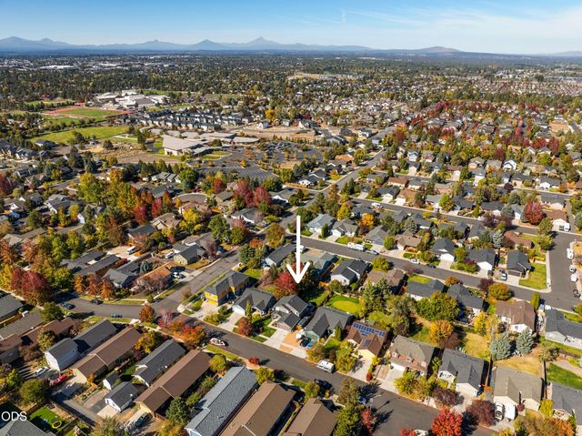 3060 NE Yellow Ribbon Drive, Bend, OR 97701