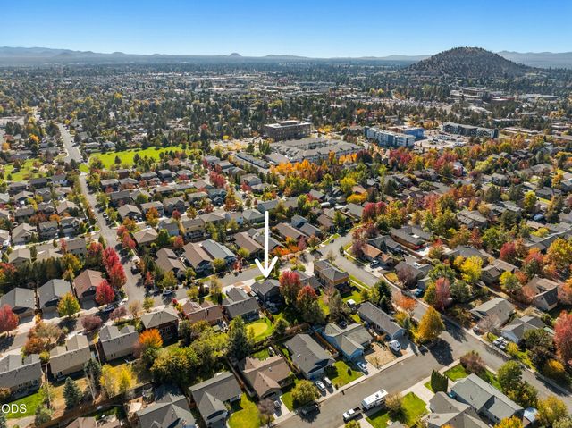 3060 NE Yellow Ribbon Drive, Bend, OR 97701