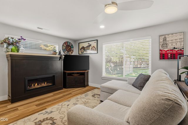 3060 NE Yellow Ribbon Drive, Bend, OR 97701