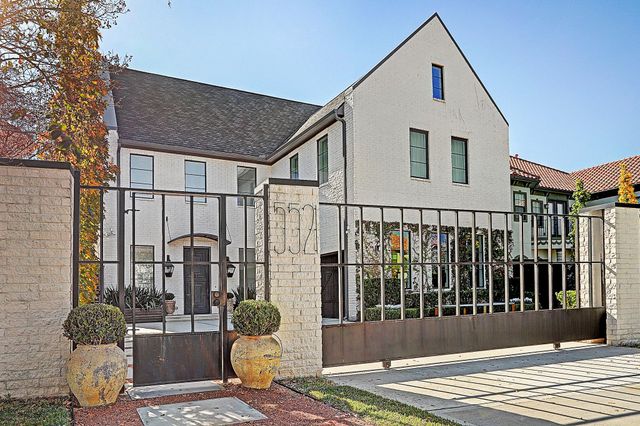 5521 Fairdale Lane, Houston, TX 77056