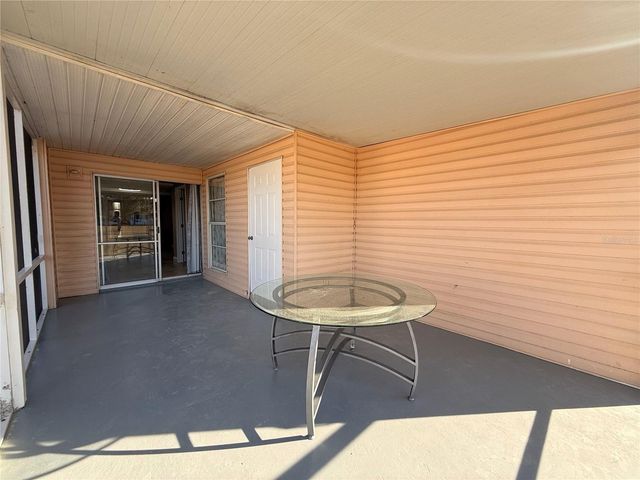 1605 CLUB CIRCLE 1605, Lakeshore, FL 33854