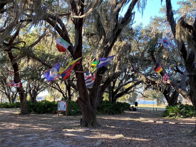 1605 CLUB CIRCLE 1605, Lakeshore, FL 33854