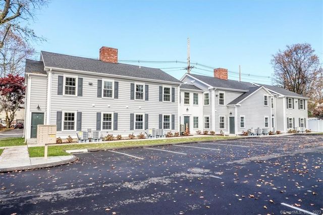 80 South Street 103, Bethel, CT 06801