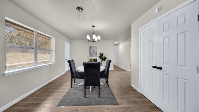 905 Pontiac Court, Arlington, TX 76013