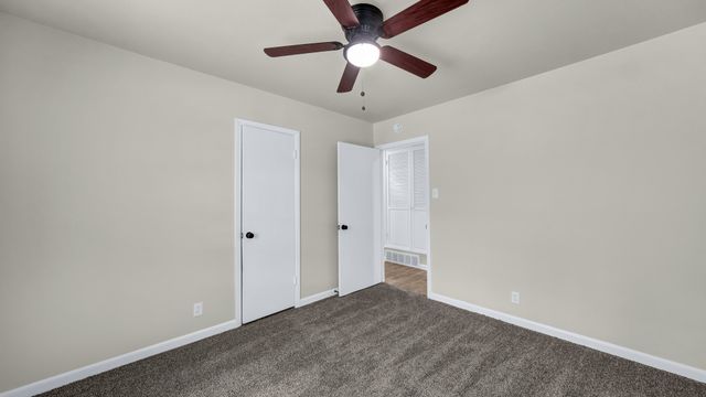 905 Pontiac Court, Arlington, TX 76013