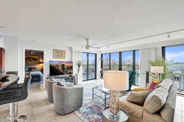 3100 NE 48th Street 617, Fort Lauderdale, FL 33308