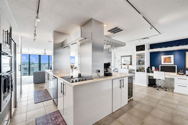 3100 NE 48th Street 617, Fort Lauderdale, FL 33308