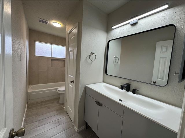 13318 Raven Roost Drive, Cypress, TX 77429