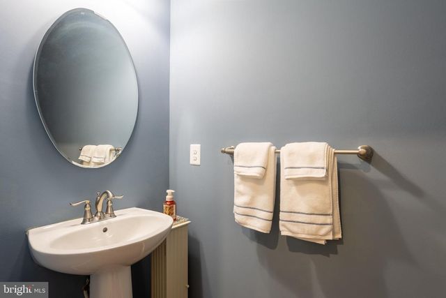 6486 PARK FOREST CIR, Elkridge, MD 21075