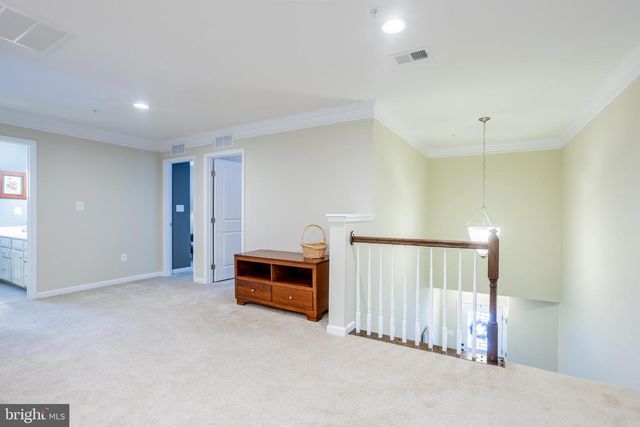 6486 PARK FOREST CIR, Elkridge, MD 21075
