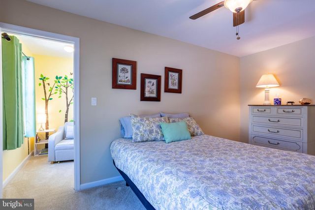 6486 PARK FOREST CIR, Elkridge, MD 21075
